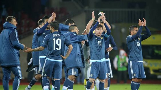 Argentina estuvo a la altura de las circunstancias y le ganó un duro clásico a Uruguay