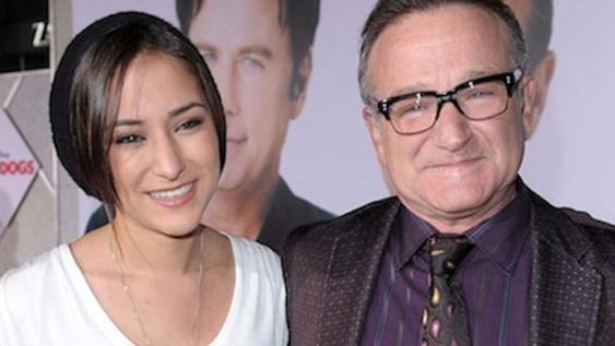 La hija de Robin Williams abandonó Twitter por las bromas sobre su padre