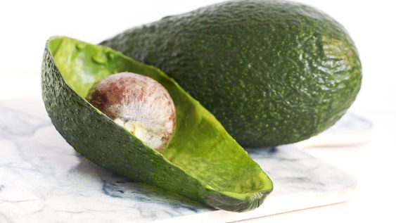las cascaras de la palta no son basura, son un tesoro en tus manos con multiples usos