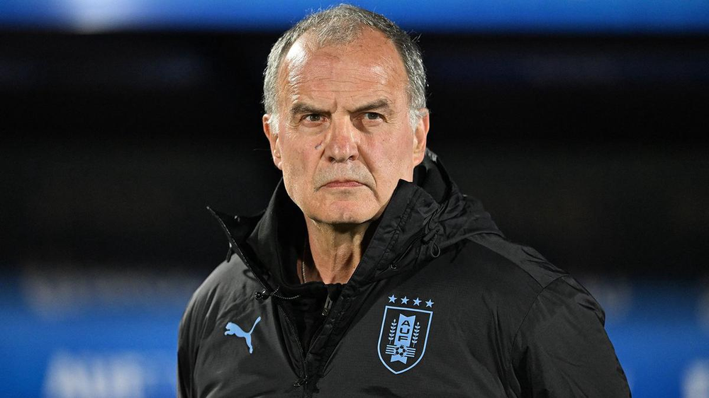 El Mundial 2026 será su último torneo al mando de la Celeste. El entrenador argentino lo anunció durante un evento organizado por la Asociación Uruguaya de Fútbol.