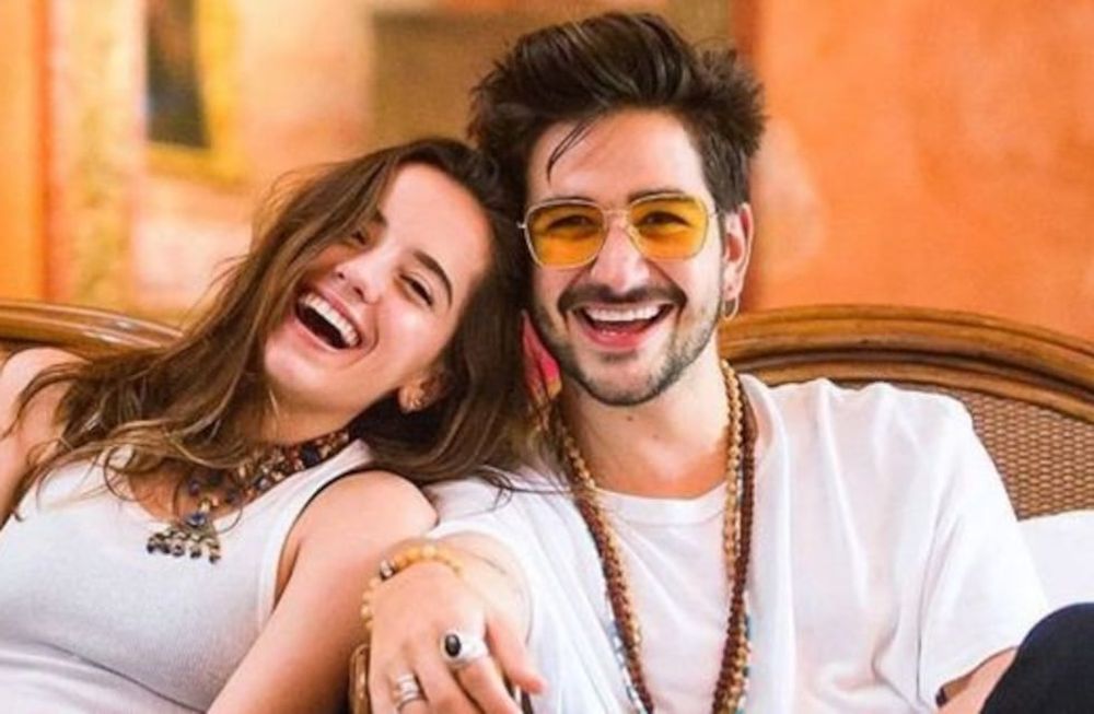 La pareja contrajo matrimonio en el verano de este año y se los ve muy felices en las redes durante esta cuarentena