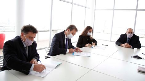 Los Andes | Firma de Convenio Marco de Asistencia y Cooperación Recíproca de la Suprema Corte de Justicia con el Ministerio de las Mujeres, Géneros y Diversidad (MMGyD) de la Nación. Participaron los ministros Mario Adaro y Omar Palermo, el ministro de Justicia y Der