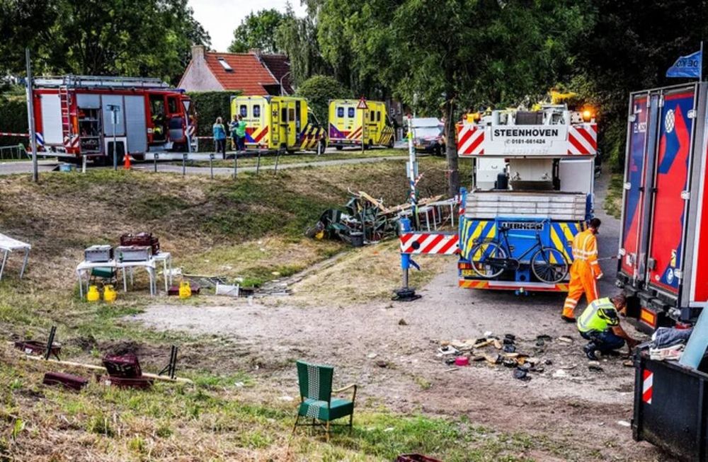 Un camión embistió a un grupo de personas que estaba en una parrillada, en medio de una festividad popular.