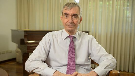 Nelson Castro anunció en Twitter que es positivo de coronavirus