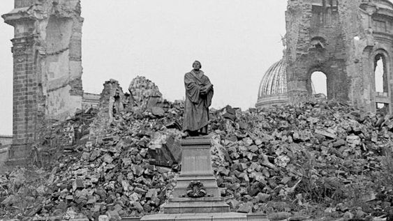 El doble espía, vengador de Dresde