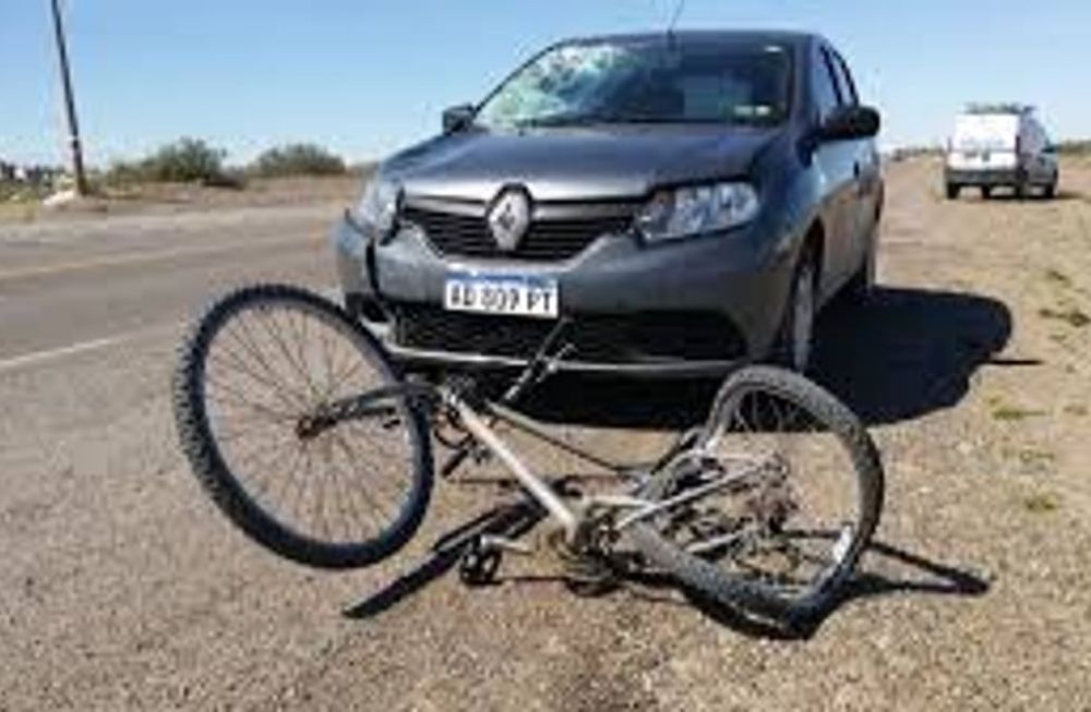 Médico borracho choca y mata a ciclista en la ciudad de Rawson, Chubut.