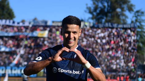 El histórico goleador de la Lepra fue una de las figuras en la goleada frente al Lobo.