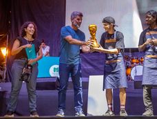 mas de 15.000 personas disfrutaron las dos noches del mundial de la hamburguesa mas de 15.000 personas disfrutaron las dos noches del mundial de la hamburguesa