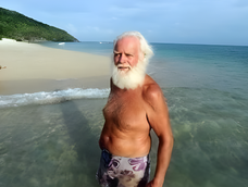Brendon Grimshaw, el hombre que convirtió una isla desierta en un paraíso.&nbsp;