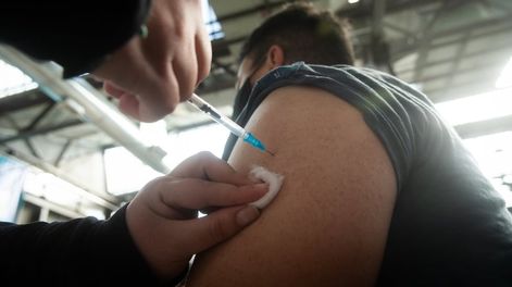 Los Andes | Finalmente Mendoza no participará de los ensayos de combinación de vacunas, aunque estaba entre las provincias que lo harían. Foto: Ignacio Blanco / Los Andes