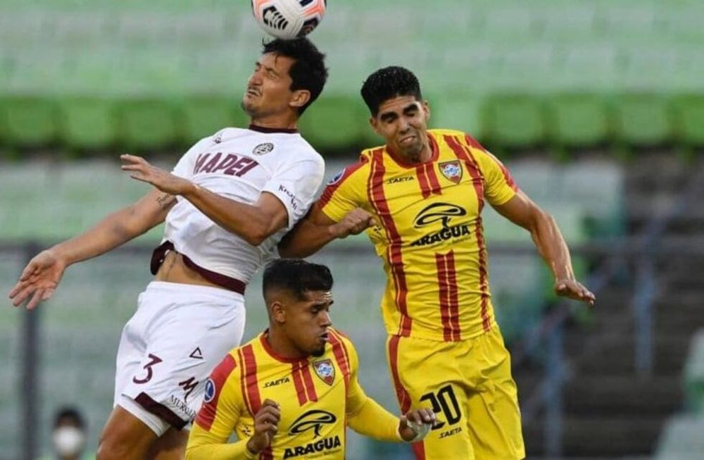 Los de Zubeldía ganaron con un gol agónico de López y empezaron con el pie derecho frente a los venezolanos, que sufrieron la expulsión de Stephens. / Gentileza.