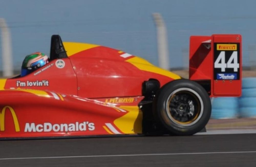 Moggia se consagró en la Fórmula Renault