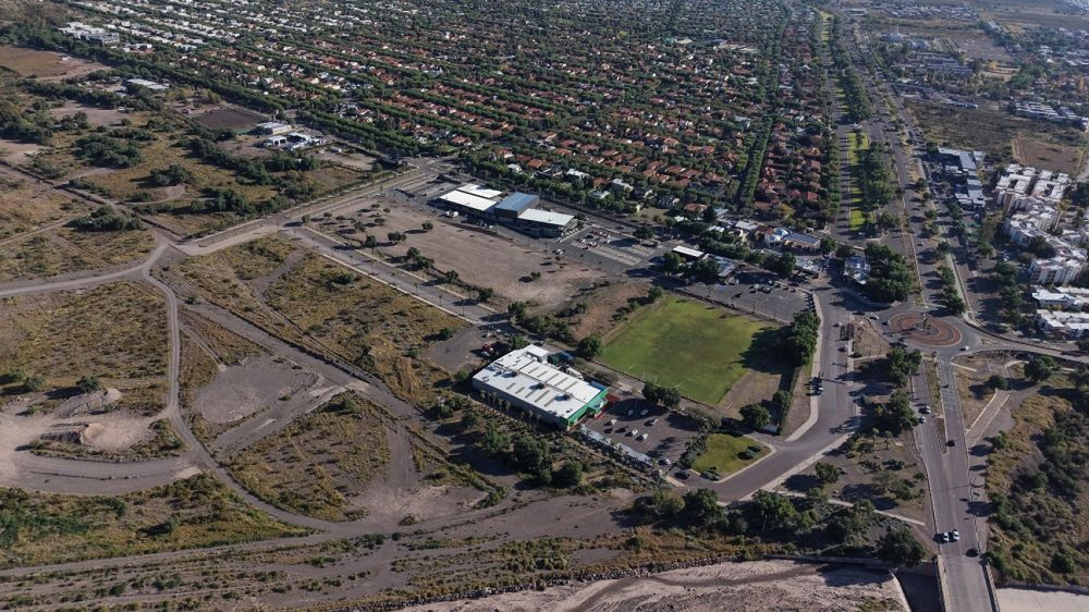 Los terrenos al oeste de la Avenida Champagnat que reclama la UNCuyo ante los Vila.&nbsp;
