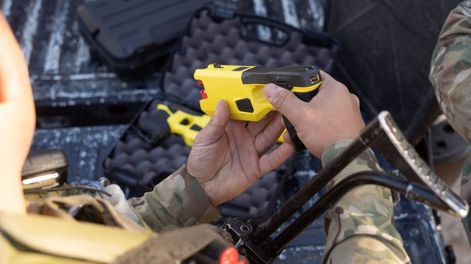 Vota en nuestra encuesta, ¿estás de acuerdo con que la Policía de Mendoza use pistolas taser?