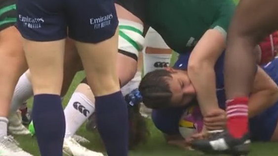 La mordida en un partido del Mundial femenino de rugby levantó polémica en el mundo del deporte.