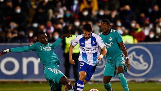 La Casa Blanca le ganó al Alcoyano, de la tercera división, por 3-1 / AP.