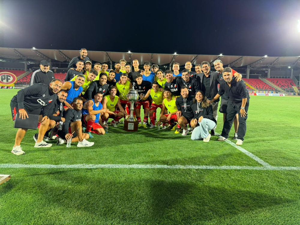 Deportivo Maipú hizo una gran pretemporada y disputó un cuadrangular en la ciudad de Talca, donde ganó el certamen. 