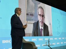 Sergio Suppo, director periodístico de Cadena 3, junto a Rafael Grossi, director general del Organismo Internacional de Energía Atómica (OIEA) (virtual)