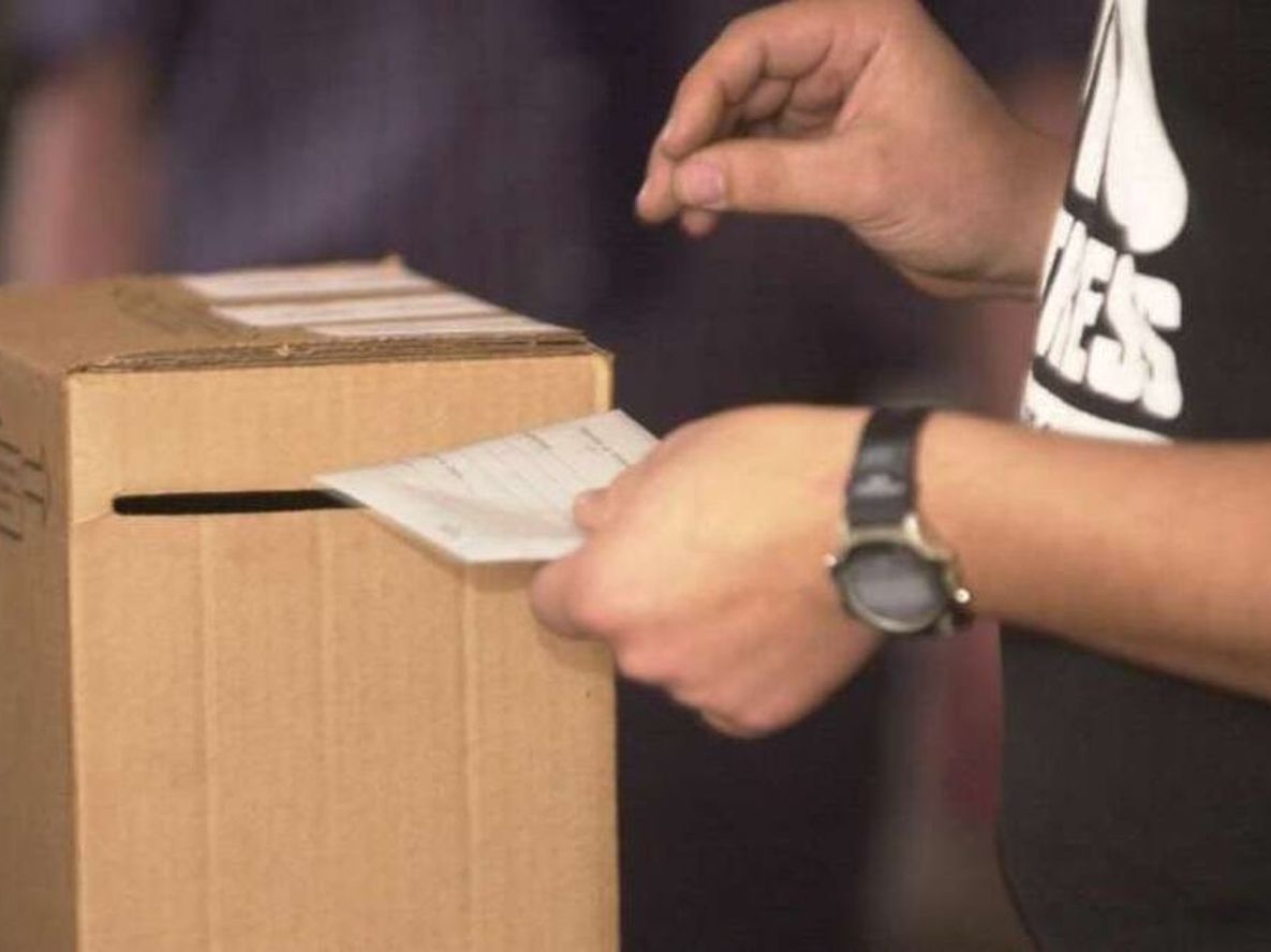 Chau papel, menos  con la lista sábana - Por Pedro García Espetxe