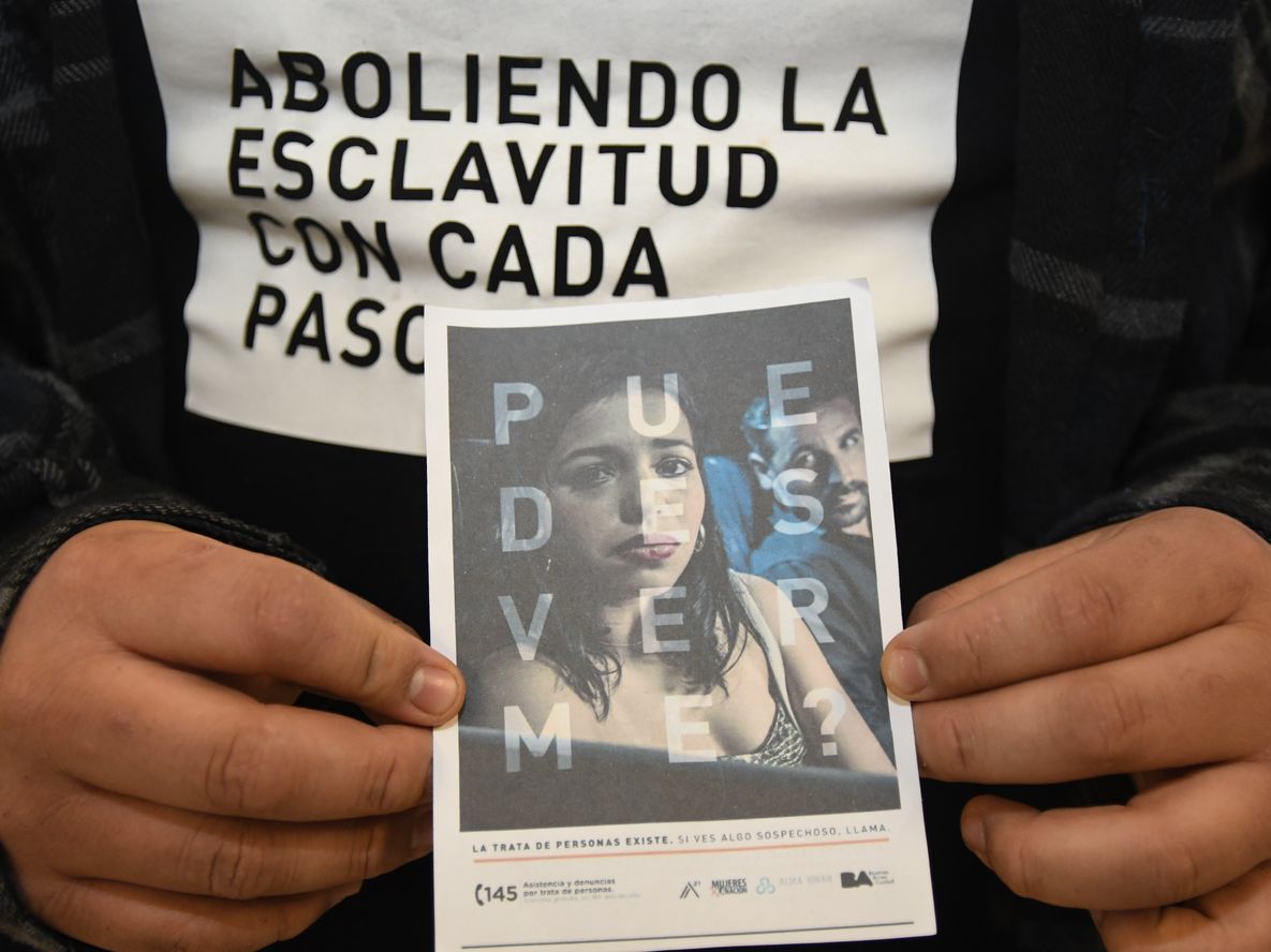 Campaña “¿Puedes verme?” en el marco del Día Mundial contra la Trata de Personas.