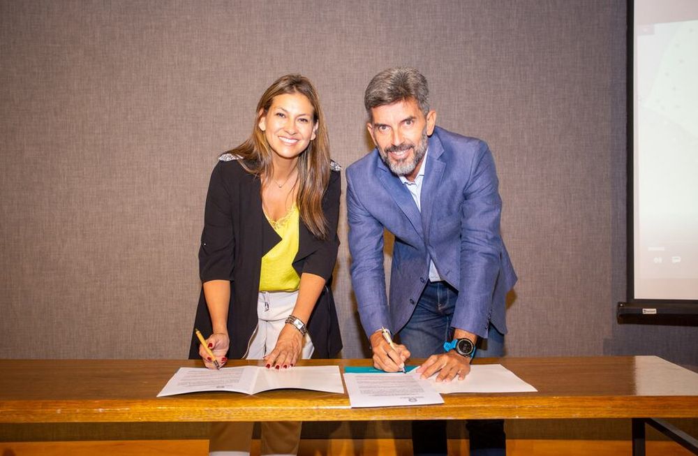 Convenio de colaboración entre la Ciudad y la  Fundación Mujeres que Inspiran