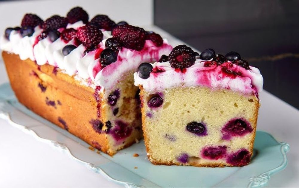 Esta receta práctica y sencilla da como resultado un budín húmedo, tierno y lleno de sabor.