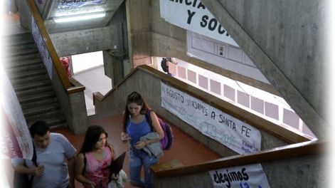 La Universidad de la falsa conciencia - Por Héctor Ghiretti