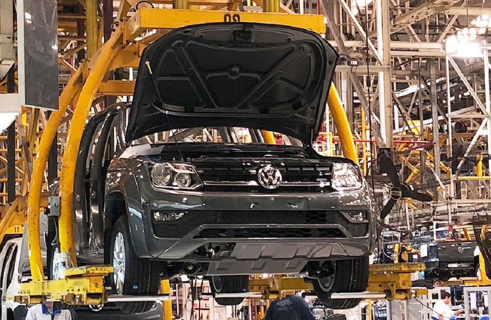 La automotriz Wolkswagen redujo 300 empleos ante la caída de la actividad en la primera mitad del año.