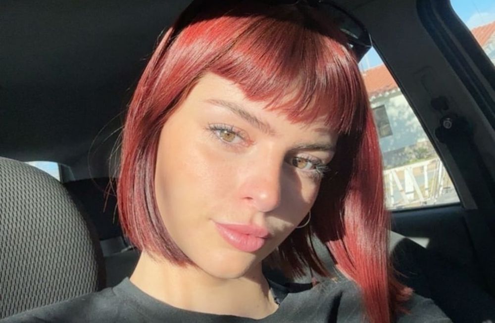 Mayra Ballesteros es mendocina, diseñadora de indumentaria e influencer.
