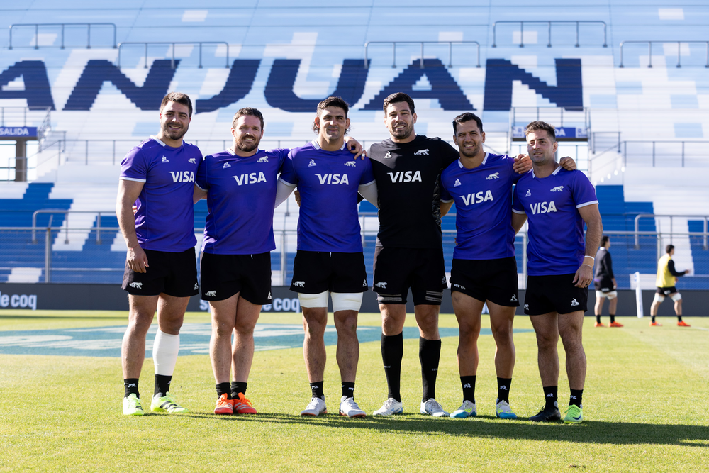 I giocatori dei Pumas dopo l'allenamento di venerdì nella provincia di San Juan.