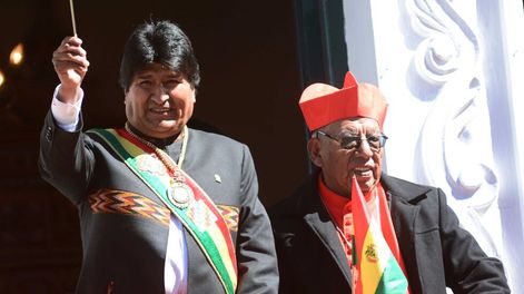 Escándalo en Bolivia: le robaron la medalla presidencial a Evo Morales
