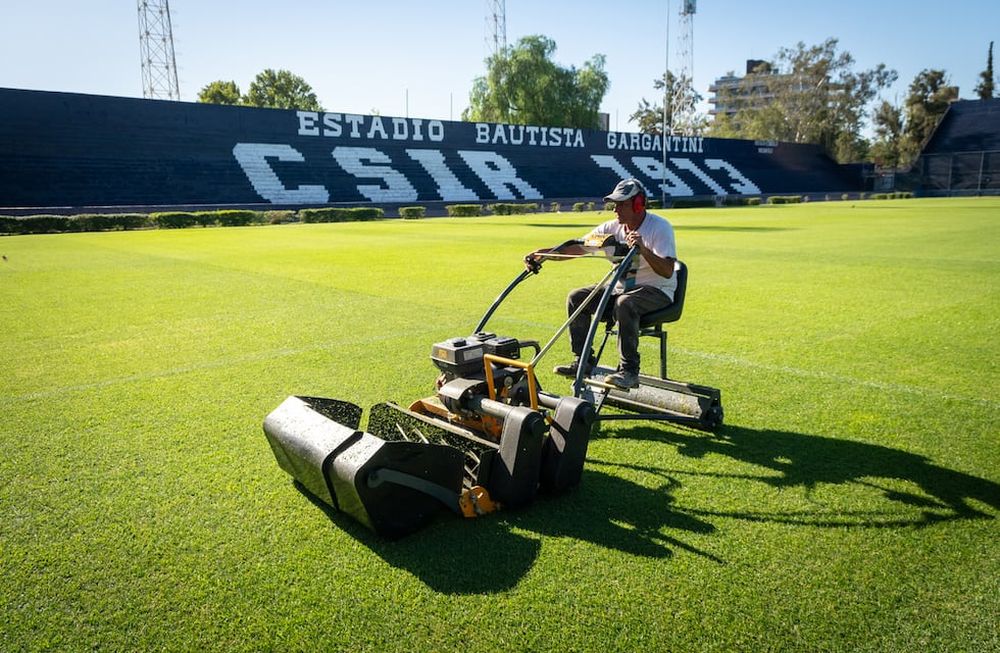 El estadio Bautista Gargantini está casi listo para que Independiente Rivadavia enfrente a Independiente de Avellaneda por la Copa de la Liga.Foto: Ignacio Blanco / Los Andes