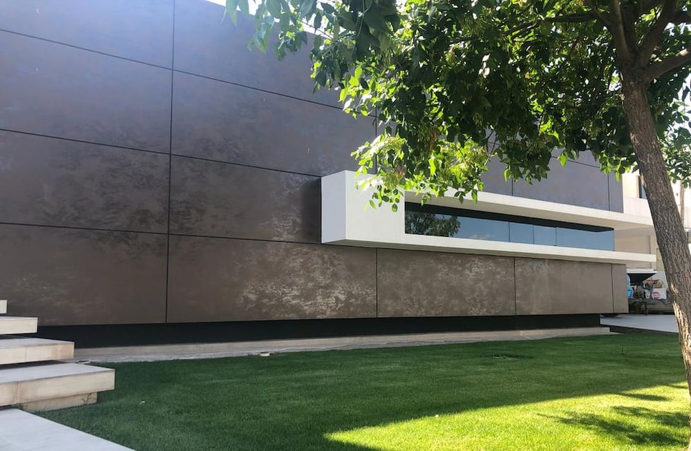 Charla gratuita: “Láminas de grandes formatos para revestimientos”