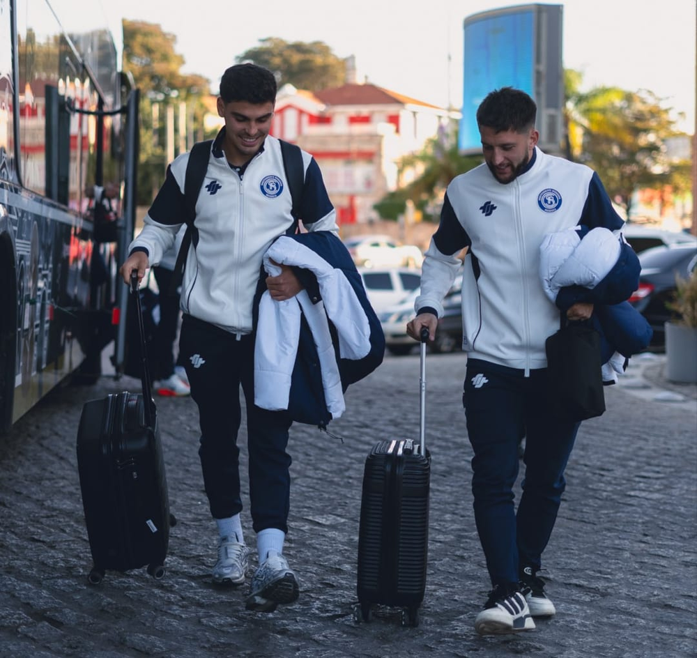 La llegada del campeón a tierras cordobesas, quien esta tarde enfrentará a Tigre por un lugar en octavos de final.&nbsp;