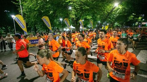 Los Andes | Más de 1.500 personas le dieron vida a la tercera edición de la Maratón Nocturna de la Ciudad