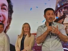 Luis Petri lideró la lista de candidatos de Milei en Mendoza.