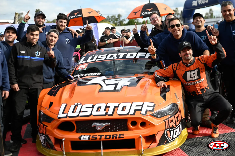El piloto uruguayo, Lambiris, logró la pole position y puso fin a una sequía de 67 clasificaciones sin conseguir el mejor registro.