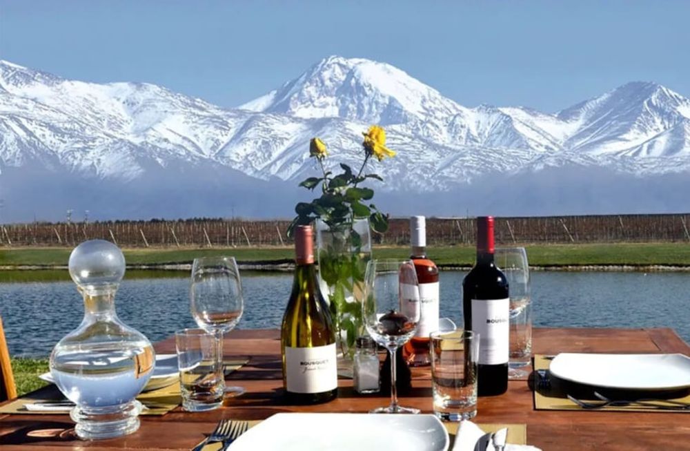 Comer en la bodega Domaine Bousquet: el plan para las vacaciones