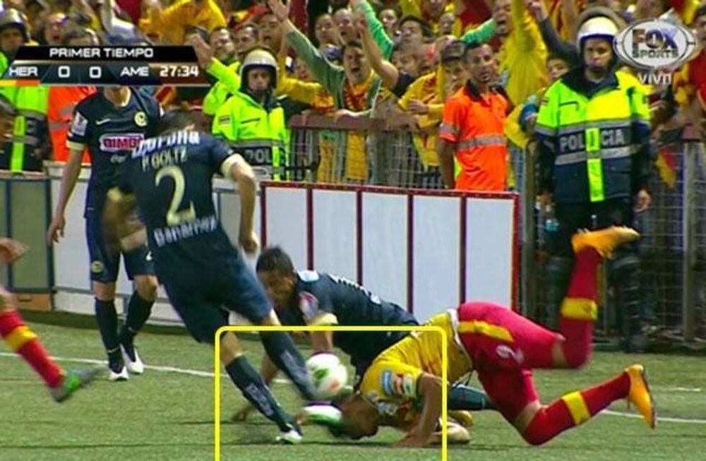 Video: por esta terrible patada sancionaron con seis fechas a Paolo Goltz