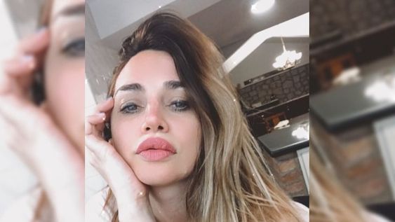 Belén Francese no encontró qué ponerse para ir un control médico y ¡fue en camisón!