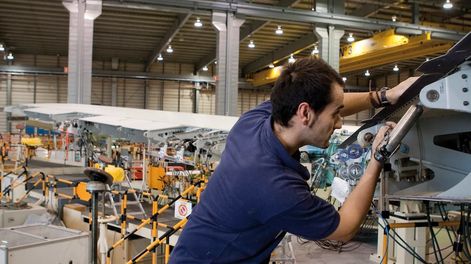 Empresarios celebran la reglamentación de incentivos para las pymes