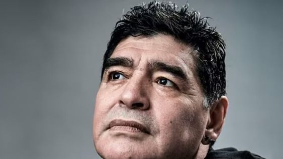El próximo lunes 4 de noviembre se prevé que el Tribunal Oral en lo Criminal número tres de San Isidro fije la fecha del comienzo del proceso que juzgará a la enfermera imputada en la muerte de Diego Maradona.