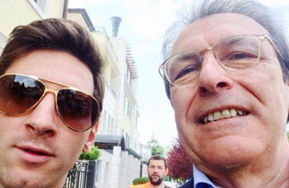 Messi viajó a Italia para ver a su dietista, que le hizo perder 3,5 kilos