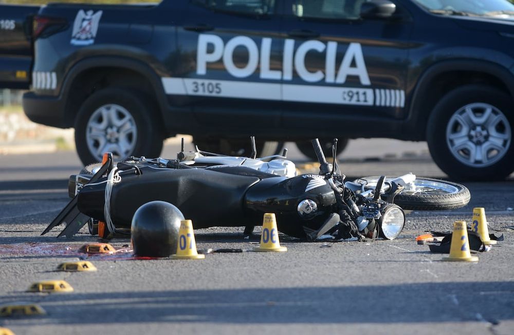 Dos heridos tras el choque entre una moto y un colectivo&nbsp;