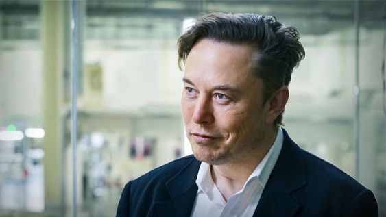 Elon Musk ha sido acusado de promover odio en las redes sociales