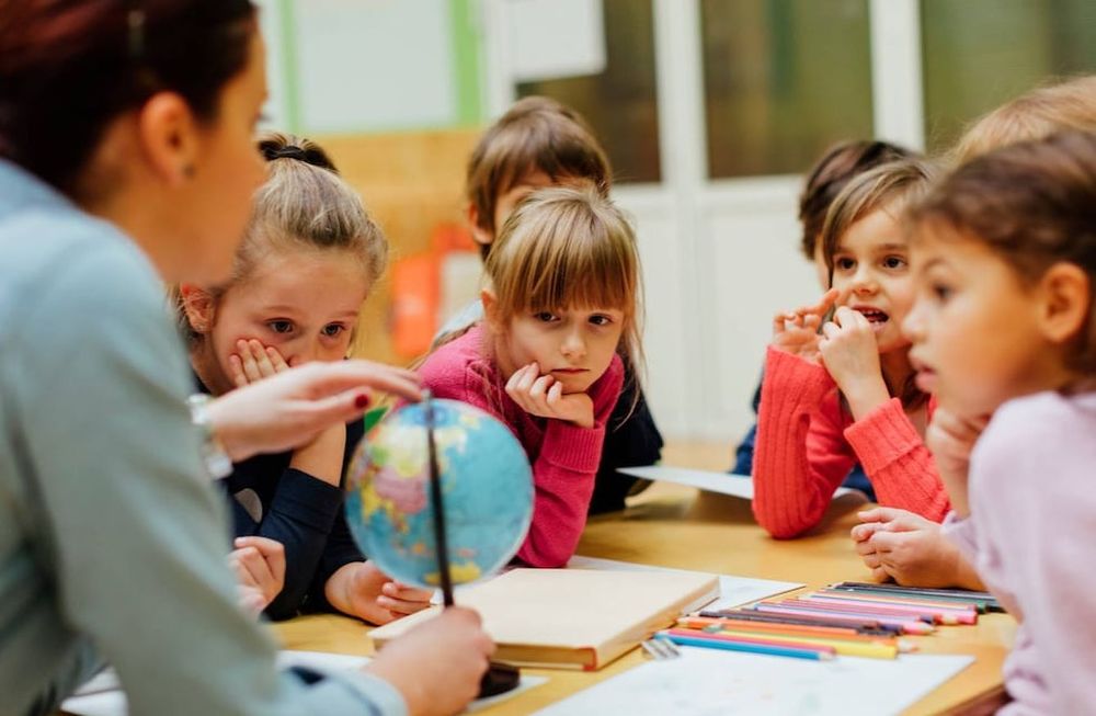 El lugar de los vínculos en la escuela, en el Ciclo de Encuentros Virtuales de MELE 2023