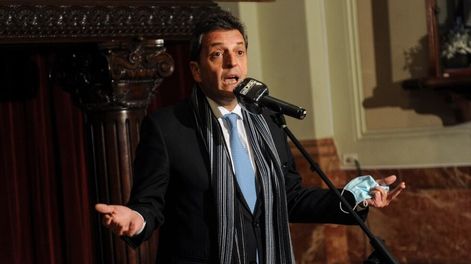 Los Andes | El presidente de la Cámara de Diputados, Sergio Massa, salió a dar explicaciones por la sesión frustrada en Diputados. Federico López Claro / Corresponsalía