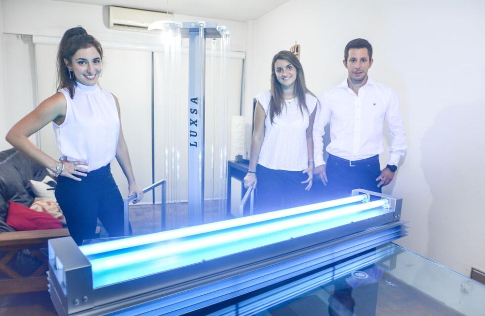 María Victoria Martínez Daruich, Agustina Galiana y Leandro Dinnocenzo egresaron de tres universidades mendocinas / Nicolás Ríos