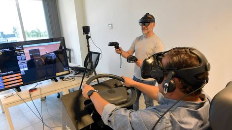 La autora estima fundamental fortalecer la educación en tecnología y ciencias para preparar a nuestros jóvenes para el mercado laboral y permitir la reconversión de perfiles que nos posibilite evitar la exclusión de un sector grande de nuestra población.