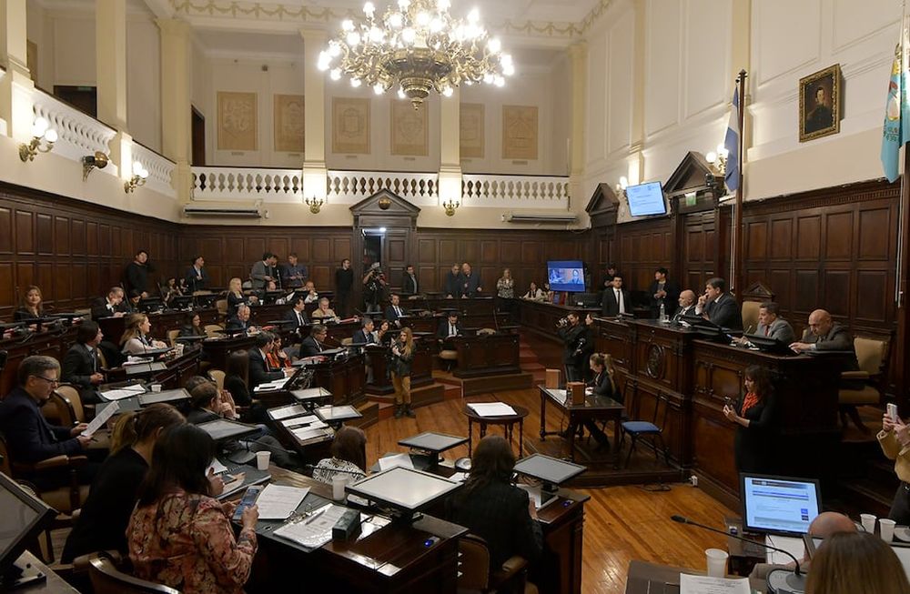 La Legislatura (Cámara de Senadores), trató  el proyecto de ley para reformar el funcionamiento de la Suprema Corte de Justicia de Mendoza Foto: Orlando Pelichotti